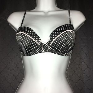 Victoria's Secret sexy little things 32D